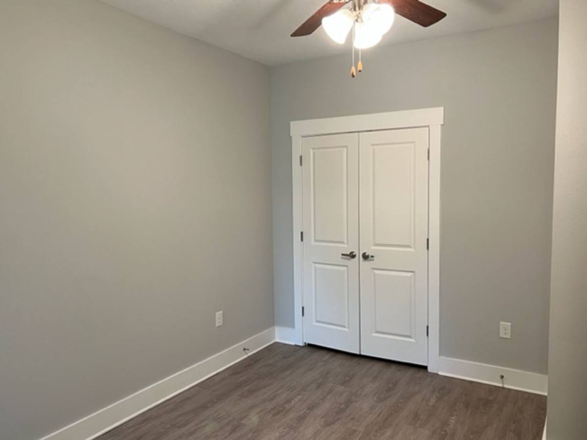 Townhouse for rent at 318 N Sand Palm Rd, Freeport, FL 32439