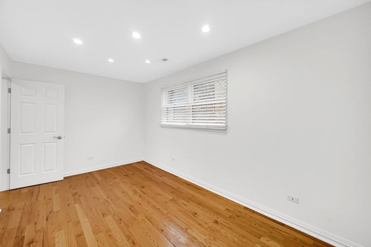 Apartment for rent at 2218 W Augusta Blvd, Chicago, IL 60622