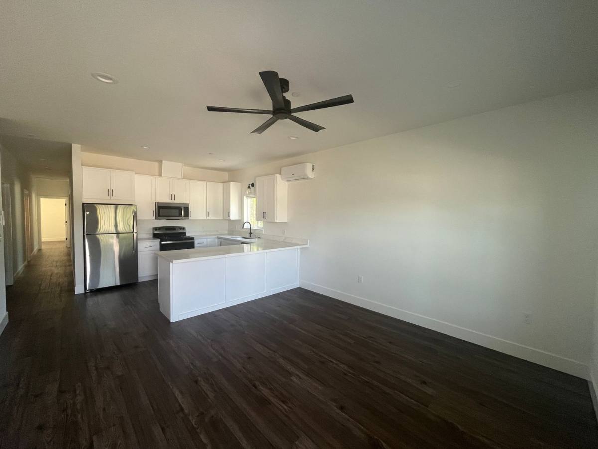 House for rent at 1264 Old Alturas Rd, Redding, CA 96003