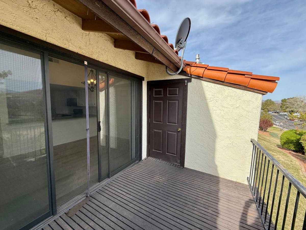 Townhouse for rent at 300 W 2025 S, Saint George, UT 84770