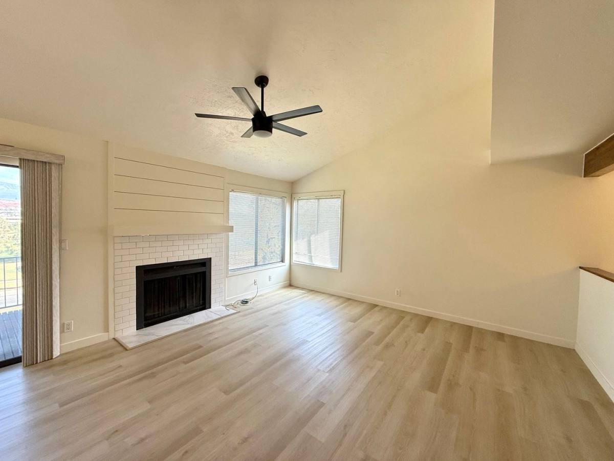 Townhouse for rent at 300 W 2025 S, Saint George, UT 84770