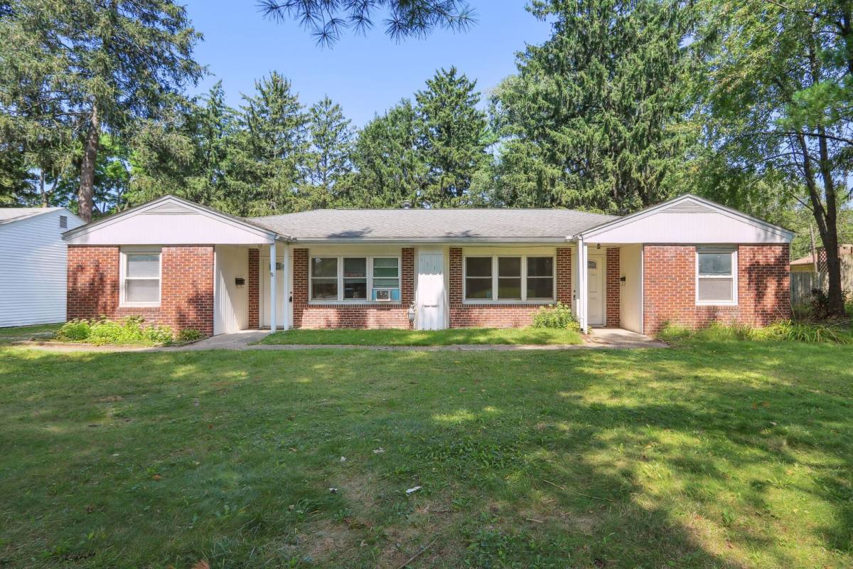 Apartment for rent at 1614 W Union St, Champaign, IL 61821