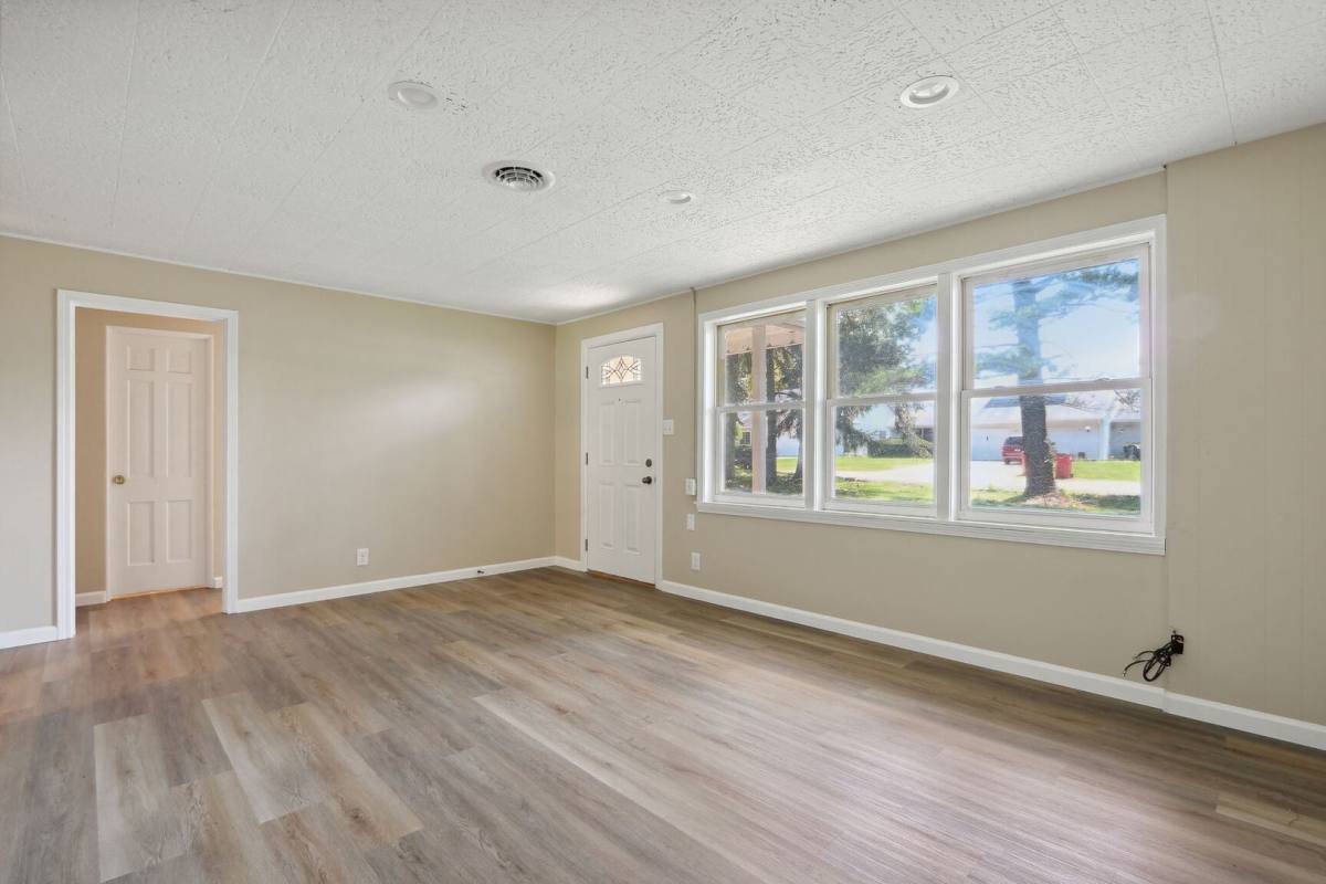 Apartment for rent at 1614 W Union St, Champaign, IL 61821