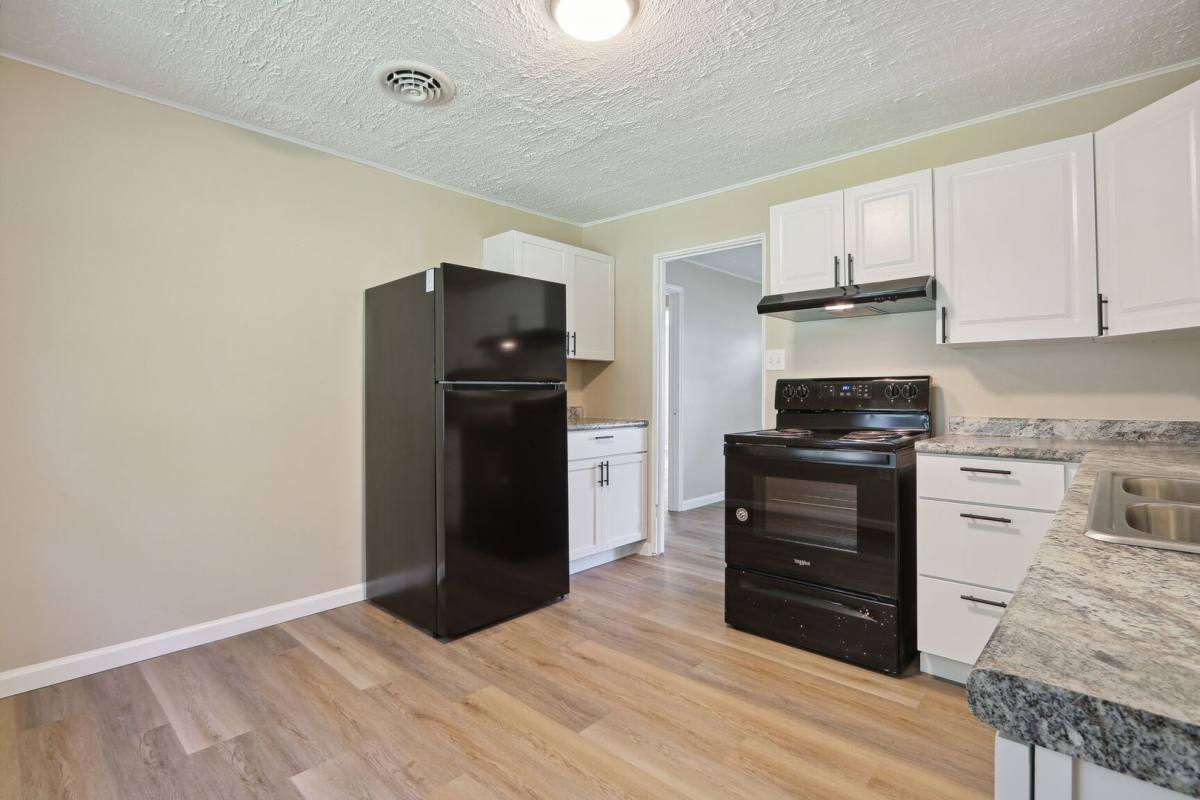 Apartment for rent at 1614 W Union St, Champaign, IL 61821
