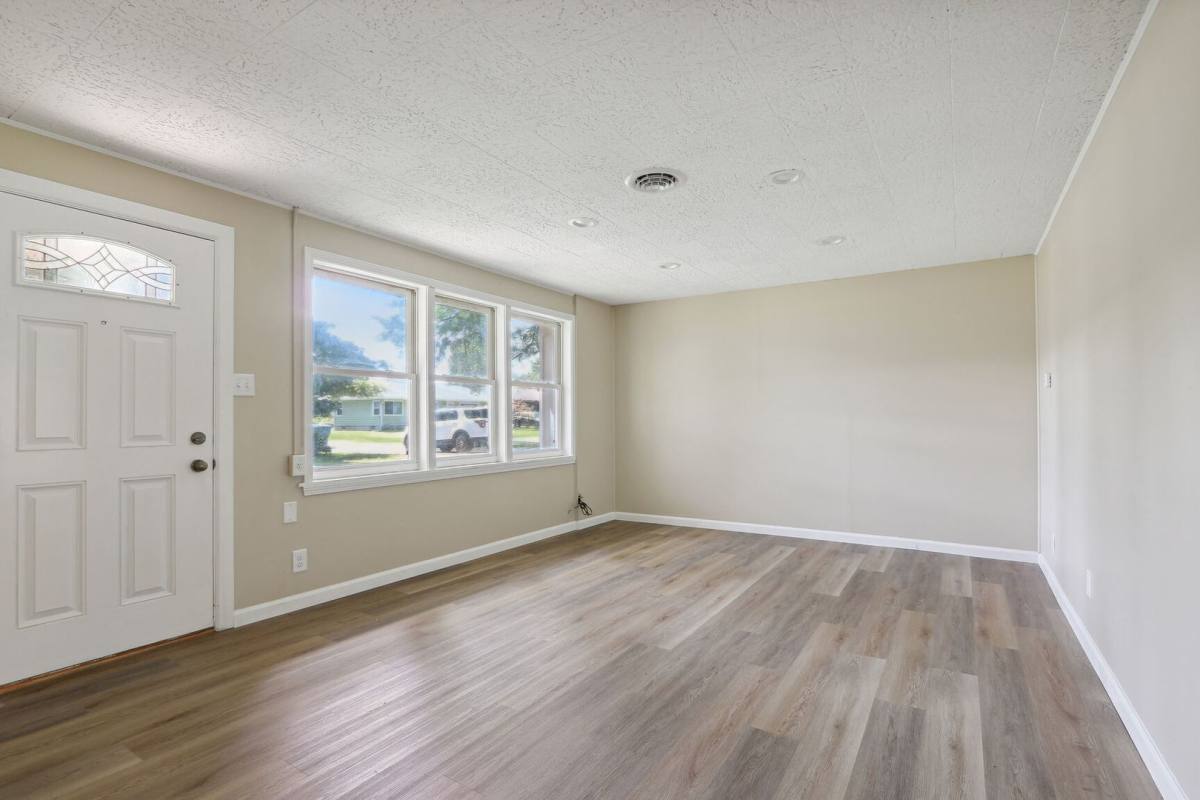 Apartment for rent at 1614 W Union St, Champaign, IL 61821