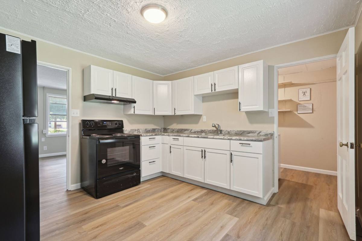 Apartment for rent at 1614 W Union St, Champaign, IL 61821