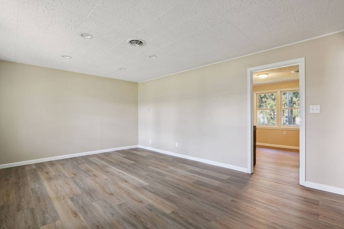 Apartment for rent at 1614 W Union St, Champaign, IL 61821
