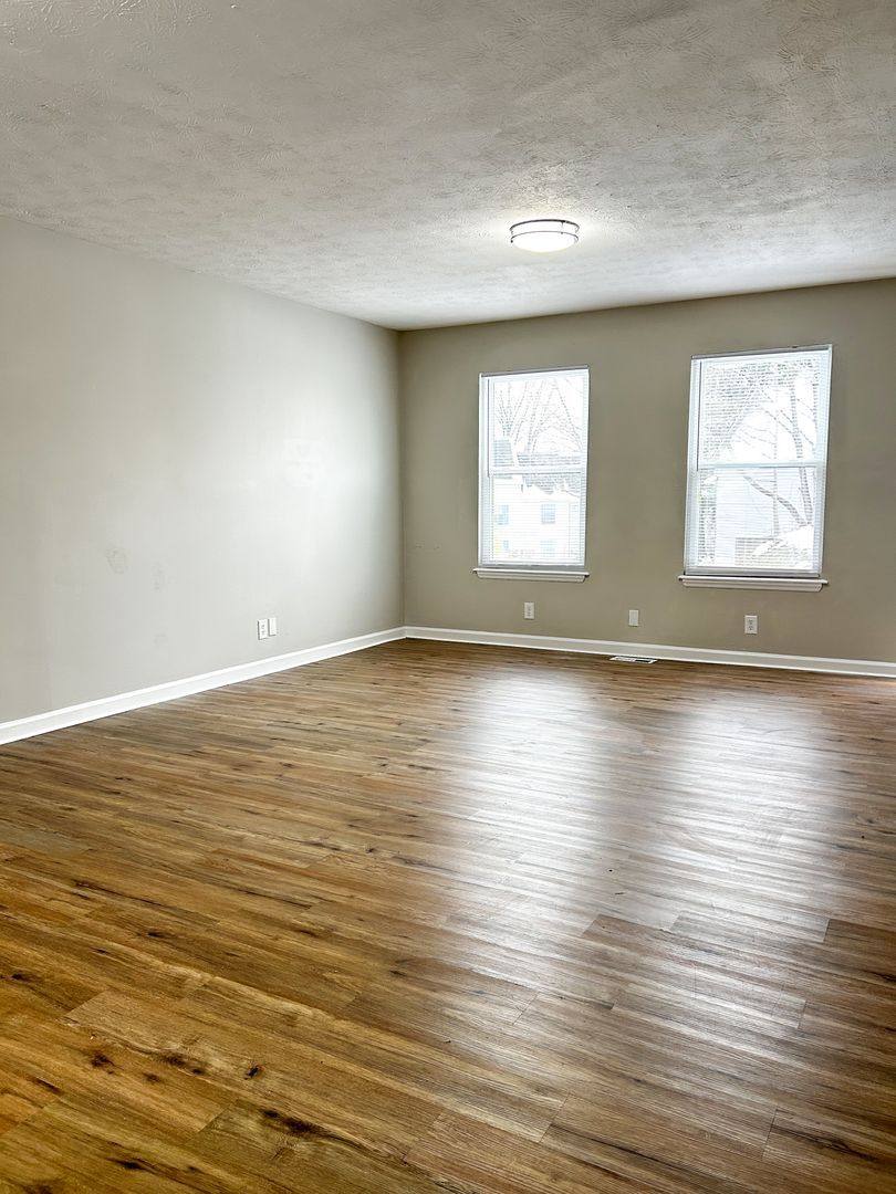 Townhouse for rent at 408 Bainbridge Court, Lexington, KY 40509