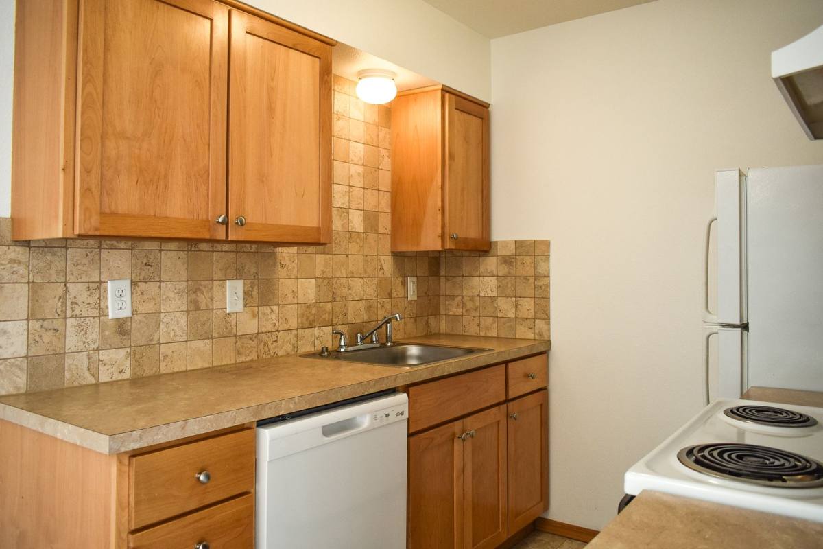 Apartment for rent at 1930 George Washington Way, Richland, WA 99354