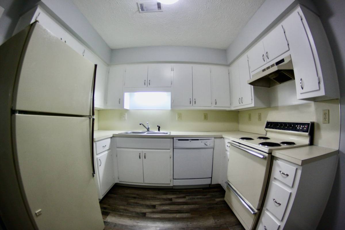 Apartment for rent at 480 Eastdale S Rd, Montgomery, AL 36117