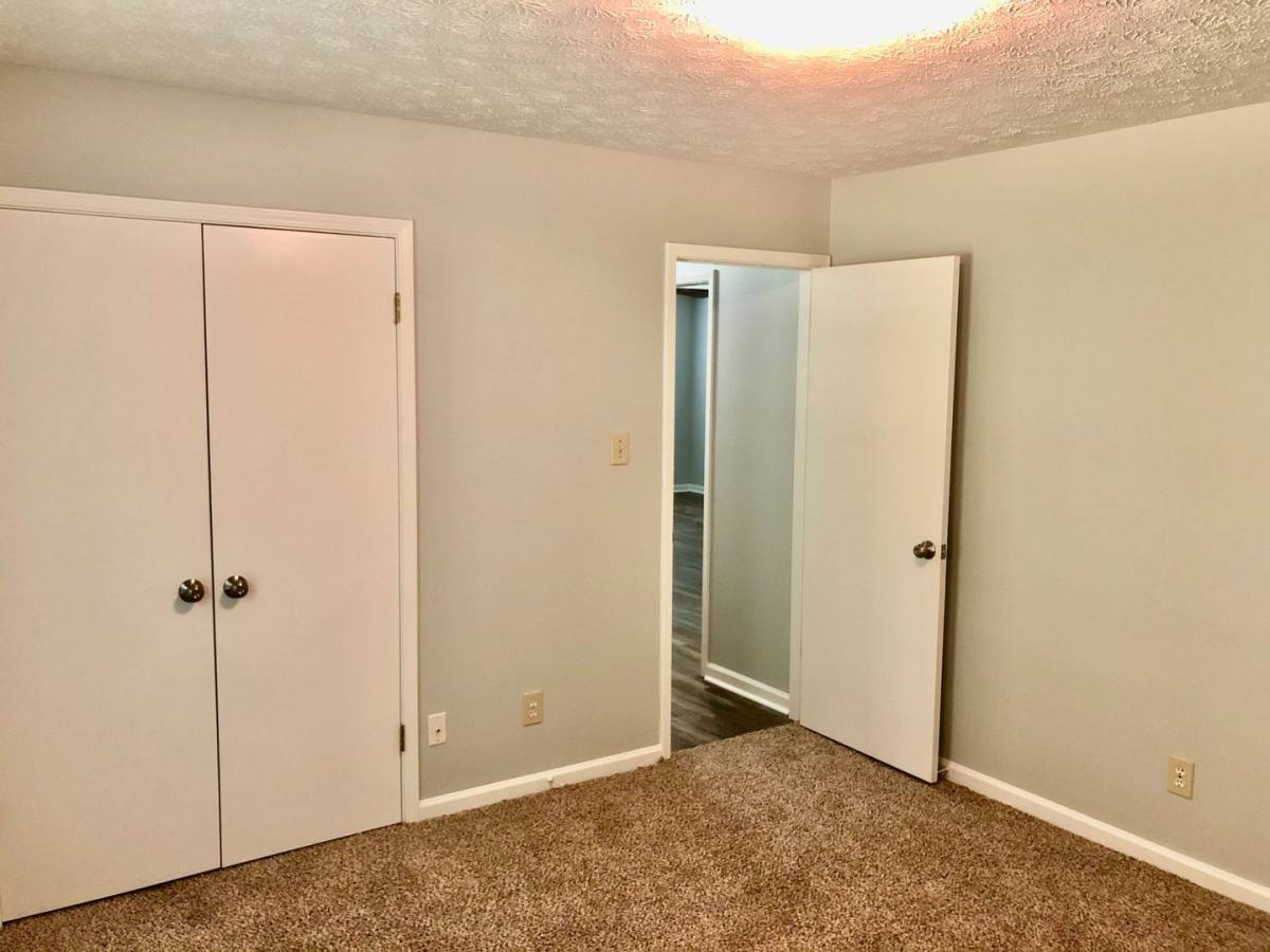 Apartment for rent at 480 Eastdale S Rd, Montgomery, AL 36117