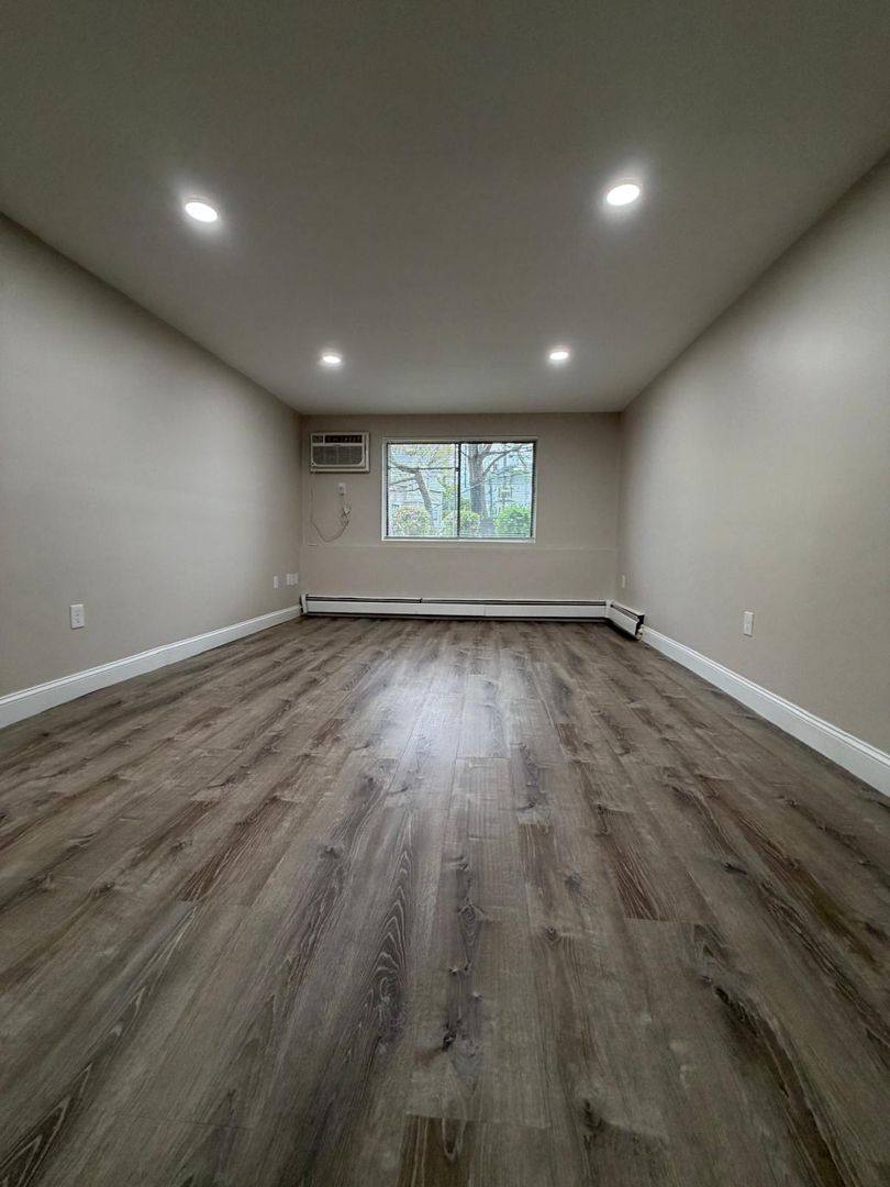 Apartment for rent at 169 Aiken Ave #8, Lowell, MA 01850
