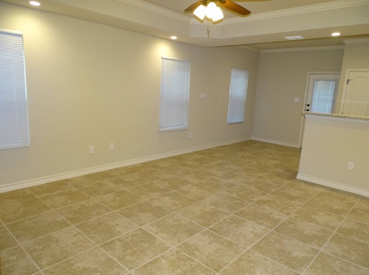 Townhouse for rent at 6407 Luglio Lane, San Antonio, TX 78233