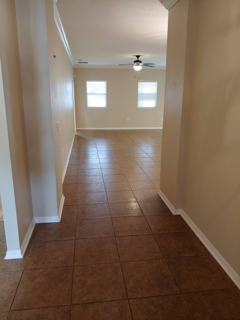 House for rent at 229 W Fiesta Key Loop, Deland, FL 32720
