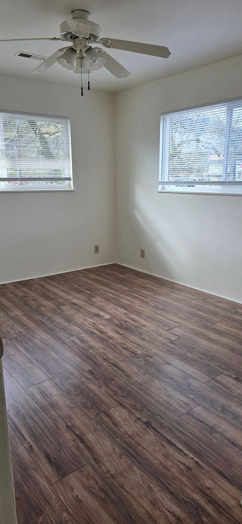 Apartment for rent at 41 Page Rd, Winchester, OR 97495