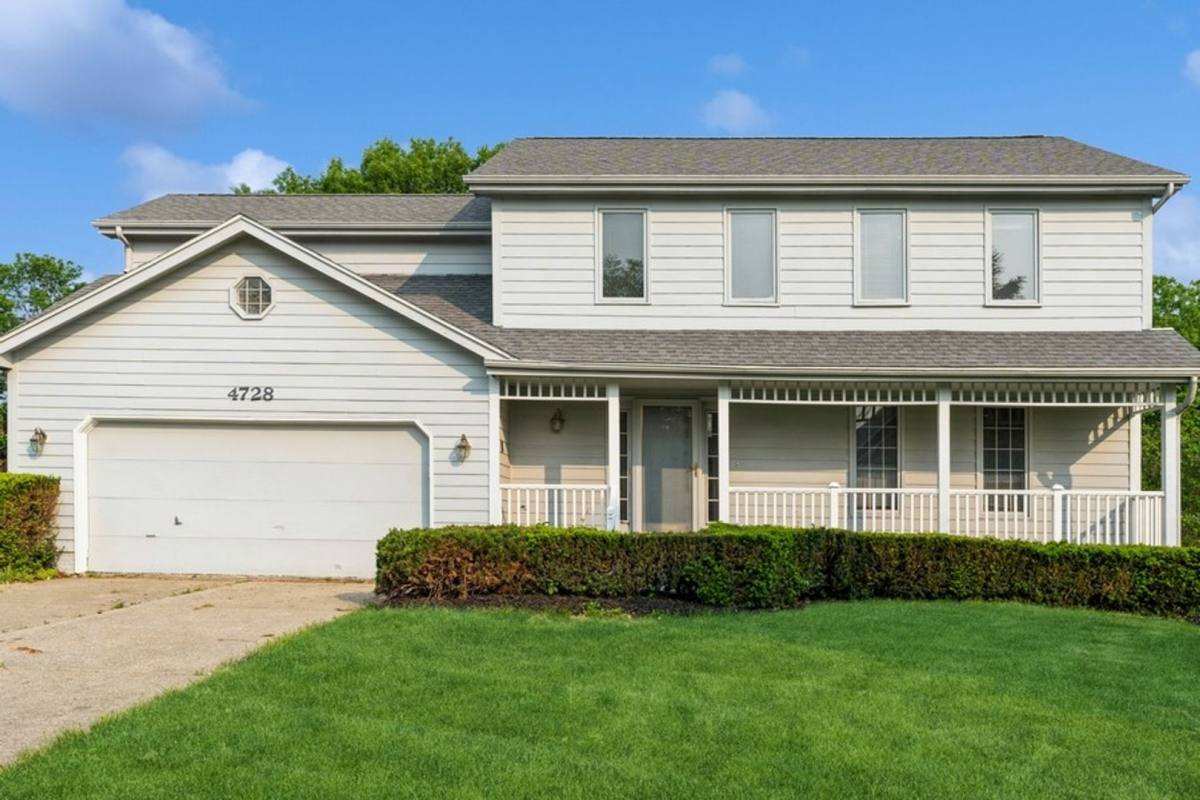 House for rent at 4728 67th St, Urbandale, IA 50322