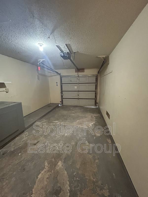 House for rent at 1105 Saturn Dr, Cedar Hill, TX 75104