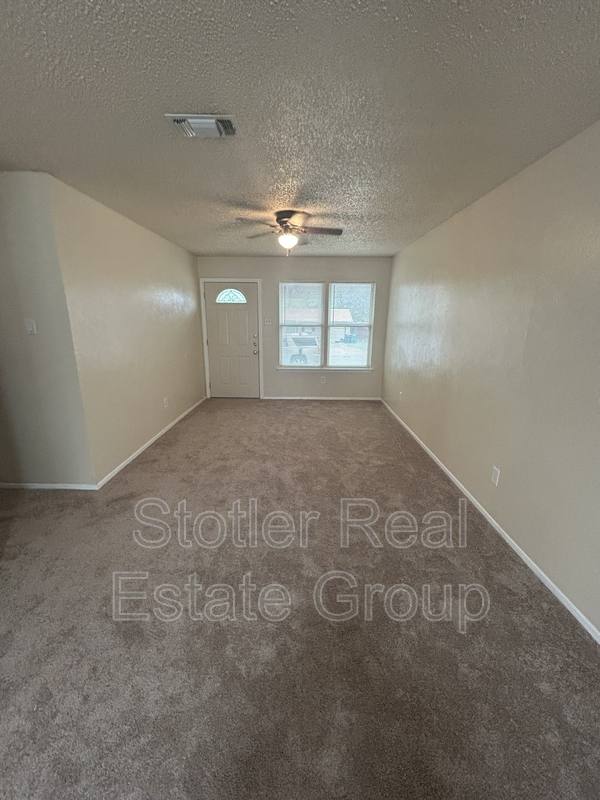 House for rent at 1105 Saturn Dr, Cedar Hill, TX 75104