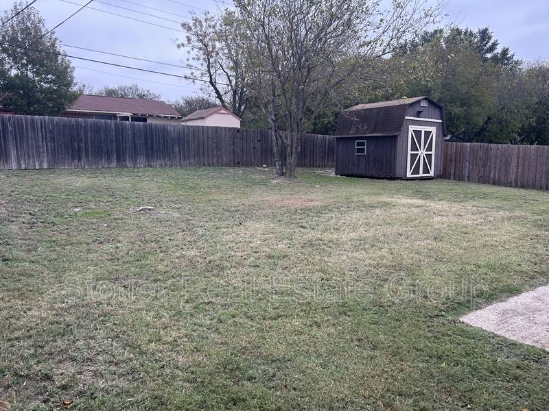 House for rent at 1105 Saturn Dr, Cedar Hill, TX 75104