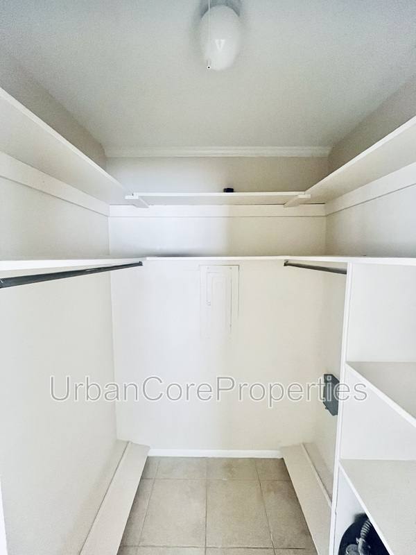 Apartment for rent at 115 7th Ave N #10, Saint Petersburg, FL 33701