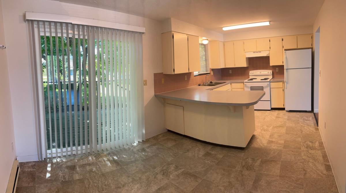 Apartment for rent at 10808-10 E 9th, Spokane, WA 99206