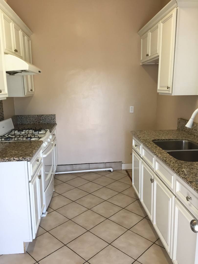 Apartment for rent at 8605 Cypress Ave, Fontana, CA 92335