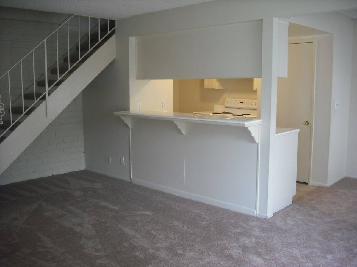 Townhouse for rent at 2622 Yardarm Ave, Port Hueneme, CA 93041
