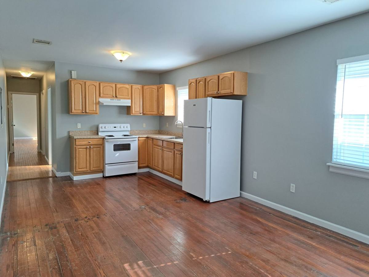 Apartment for rent at 1765-67 N Tonti, New Orleans, LA 70119
