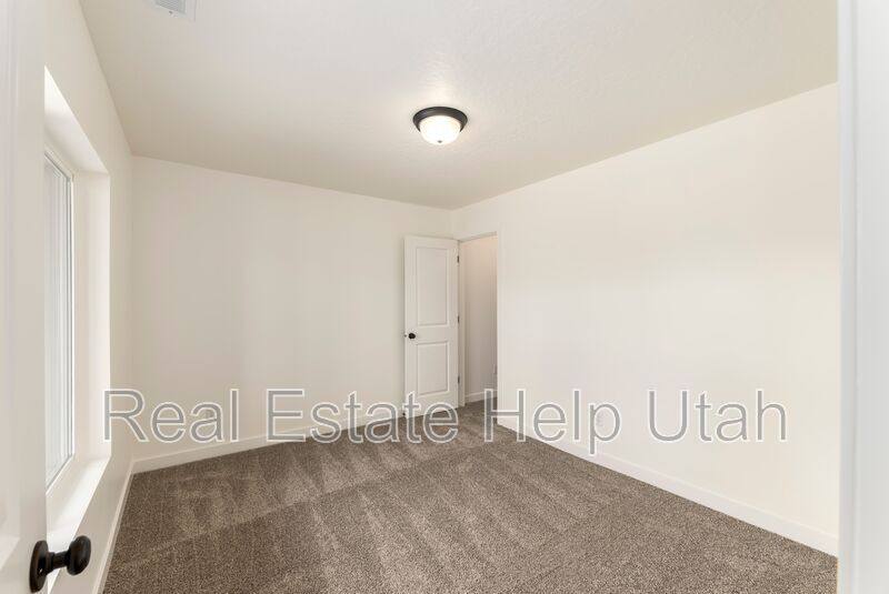 Townhouse for rent at 488 S 700 W, American Fork, UT 84003