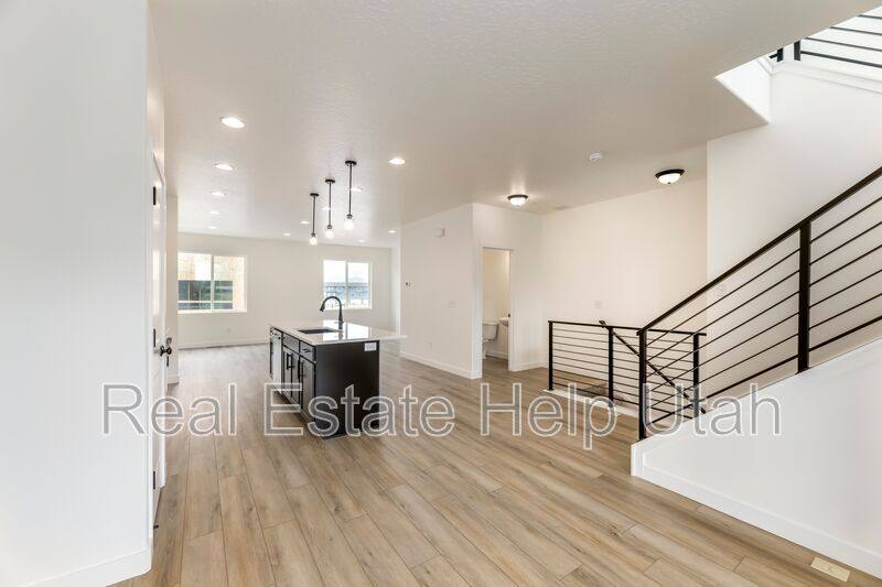 Townhouse for rent at 488 S 700 W, American Fork, UT 84003