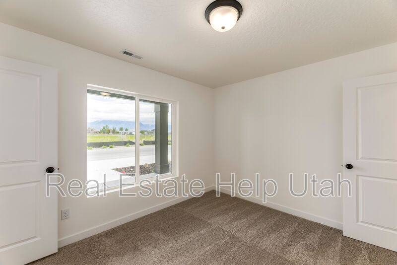Townhouse for rent at 488 S 700 W, American Fork, UT 84003
