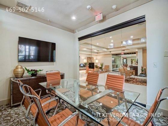 Apartment for rent at 625 E Stassney Lane, Austin, TX 78745