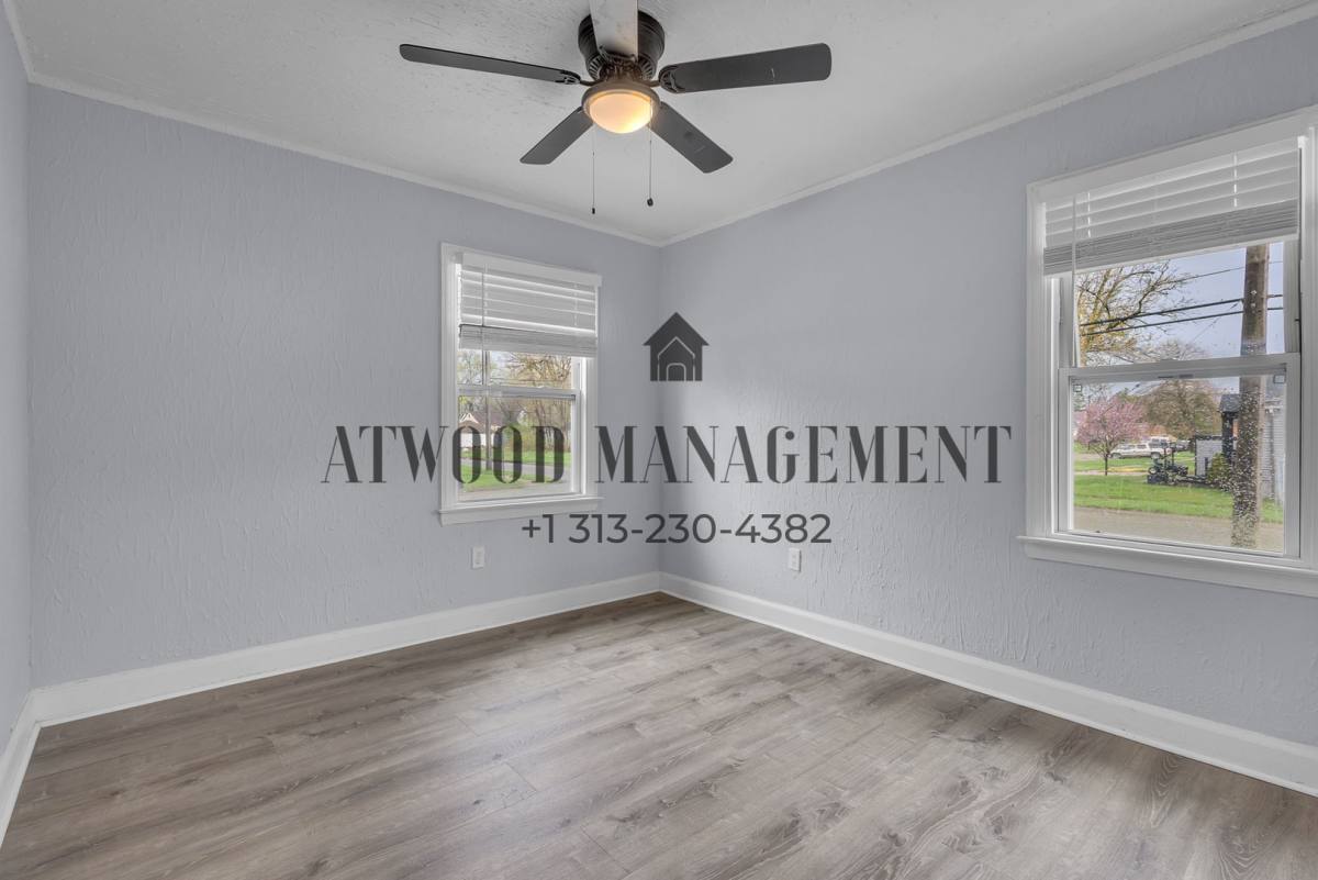 House for rent at 12950 Glastonbury Ave, Detroit, MI 48223