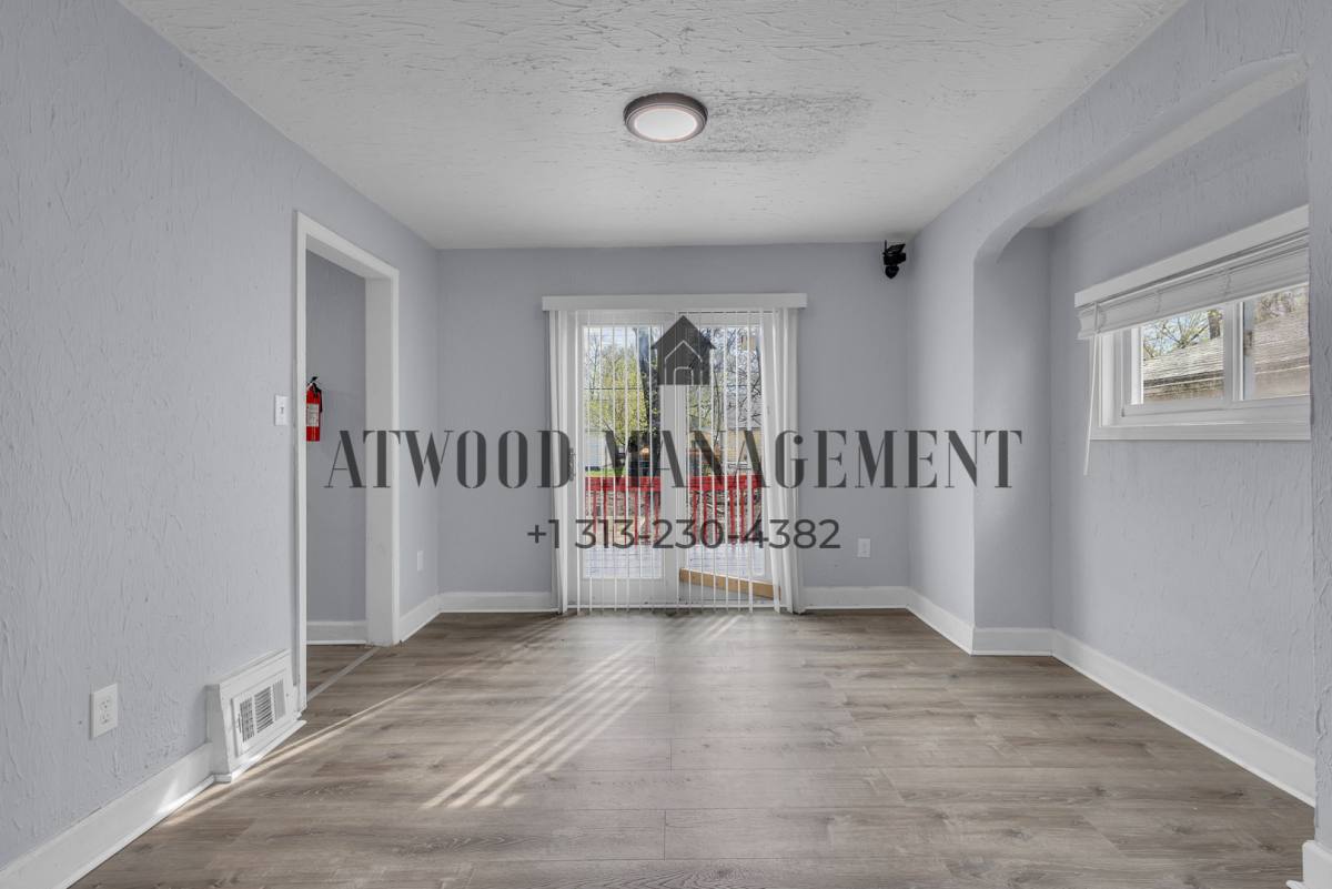 House for rent at 12950 Glastonbury Ave, Detroit, MI 48223