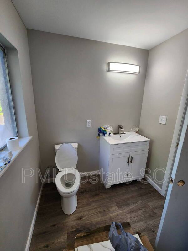 House for rent at 100 Truman St, Laurens, SC 29360