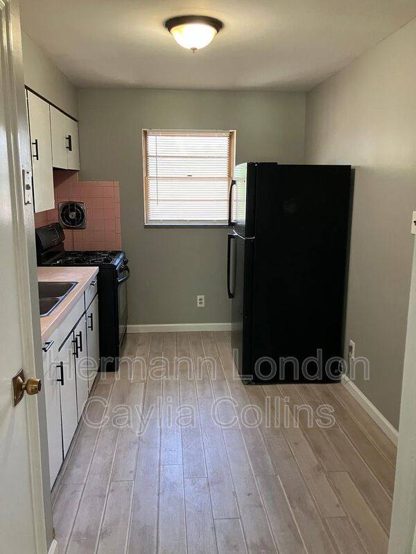 Apartment for rent at 7259 Pasadena Blvd #B, Saint Louis, MO 63121