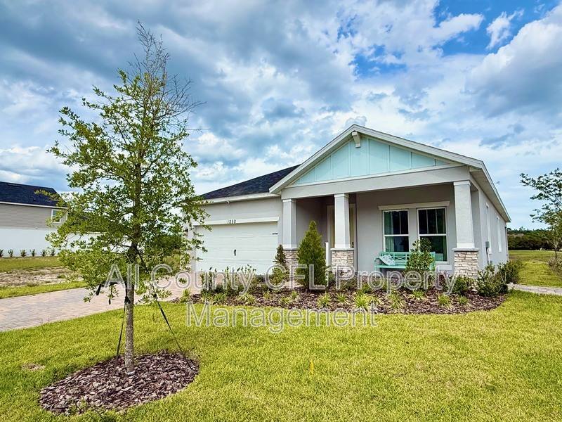 House for rent at 1250 Champions Dr, Daytona Beach, FL 32124