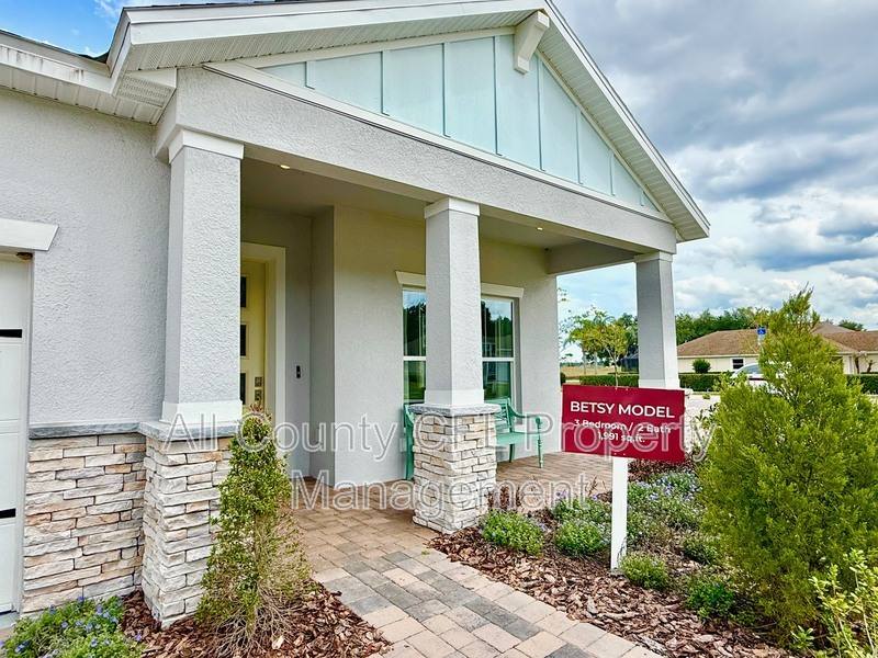 House for rent at 1250 Champions Dr, Daytona Beach, FL 32124