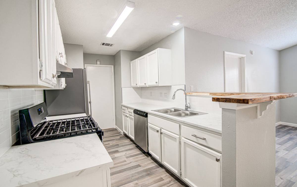 Apartment for rent at 8112 W Gate Blvd, Austin, TX 78745