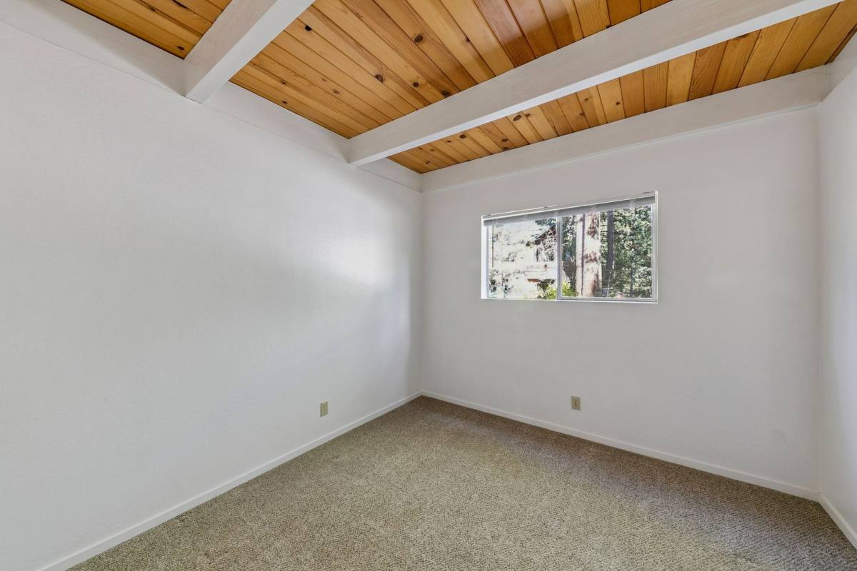 House for rent at 993 Woodchuck Court, South Lake Tahoe, CA 96150