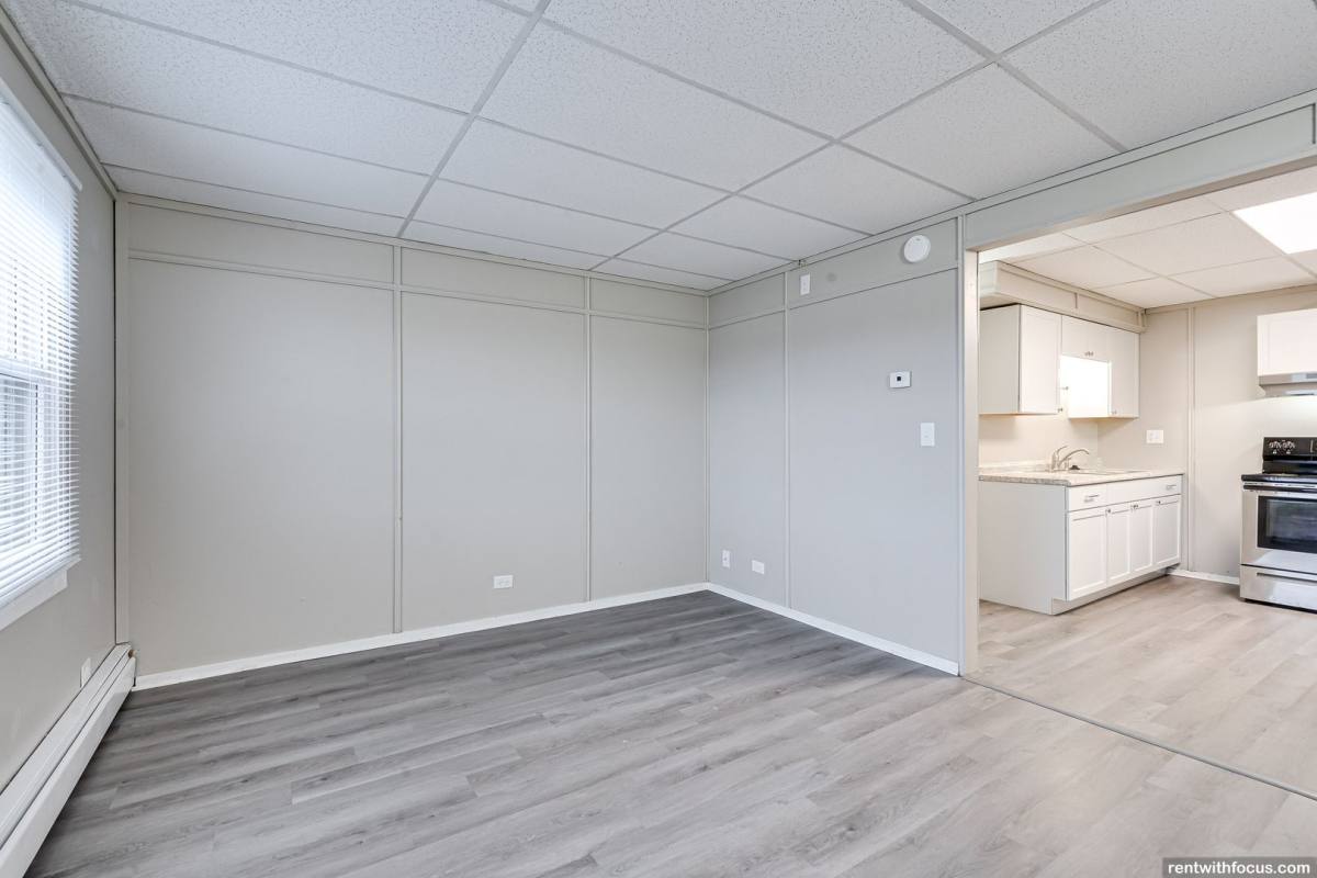 Apartment for rent at 405 School St, Wrightstown, WI 54180