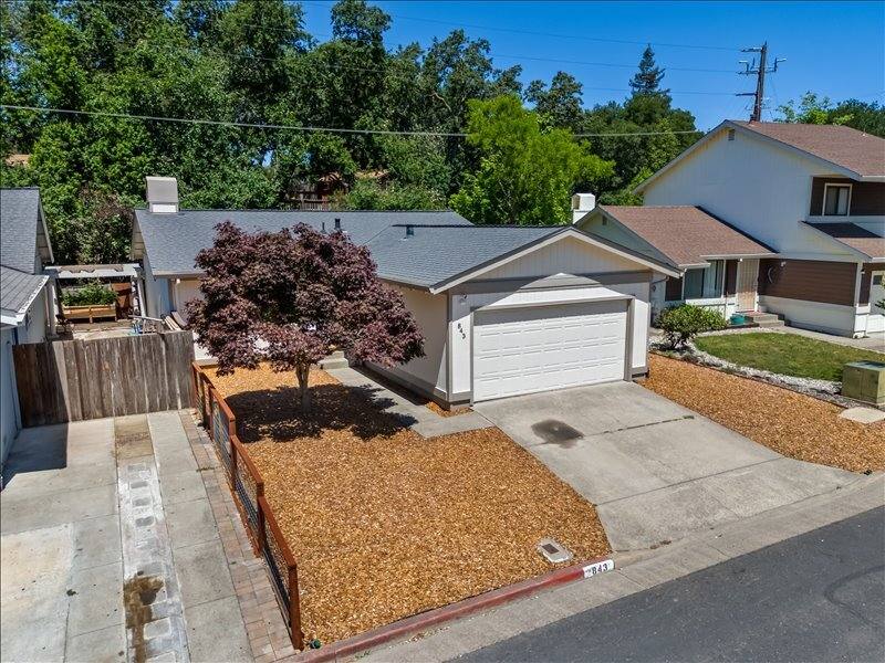 House for rent at 843 Falcon Way, Healdsburg, CA 95448