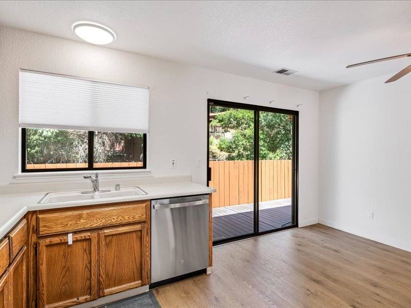 House for rent at 843 Falcon Way, Healdsburg, CA 95448