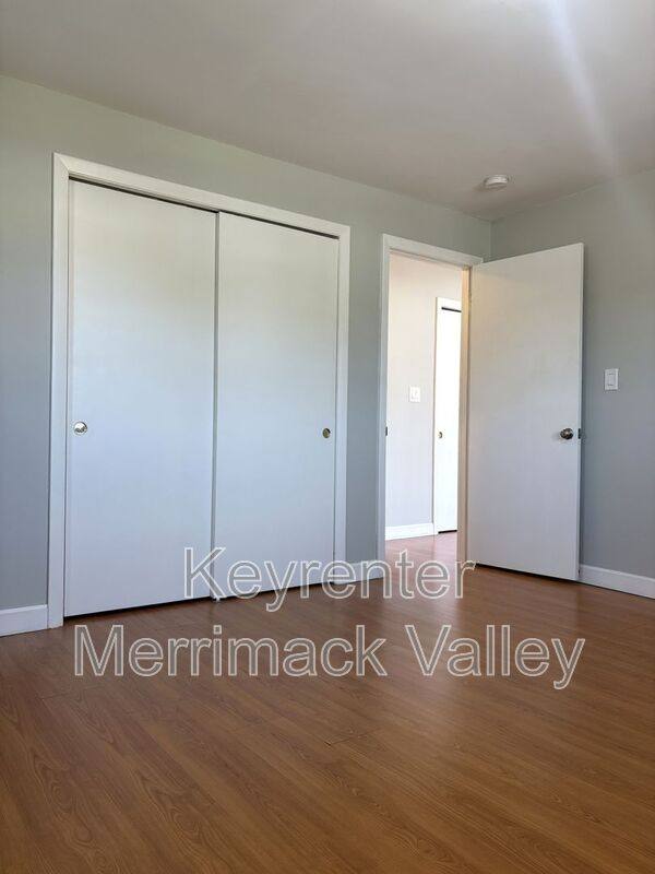 Condo for rent at 86 Beacon St #5, Lawrence, MA 01843