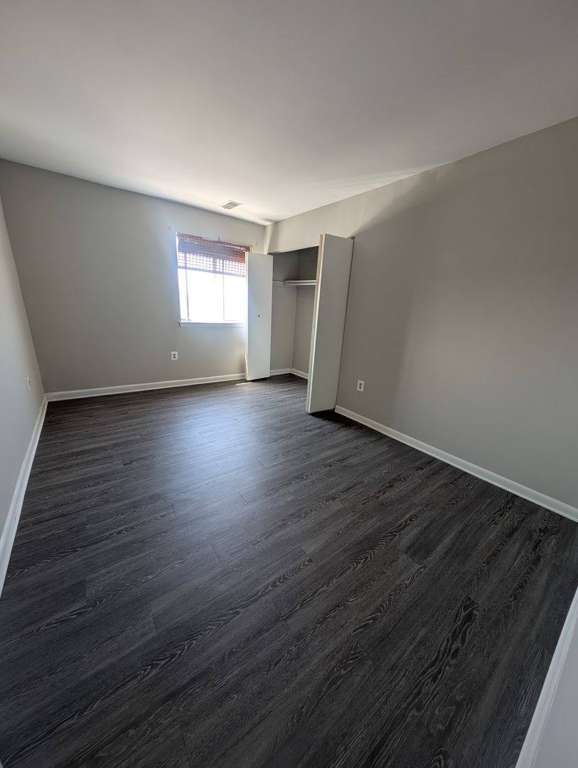 Apartment for rent at 4001 Clarks Lane, Baltimore, MD 21215