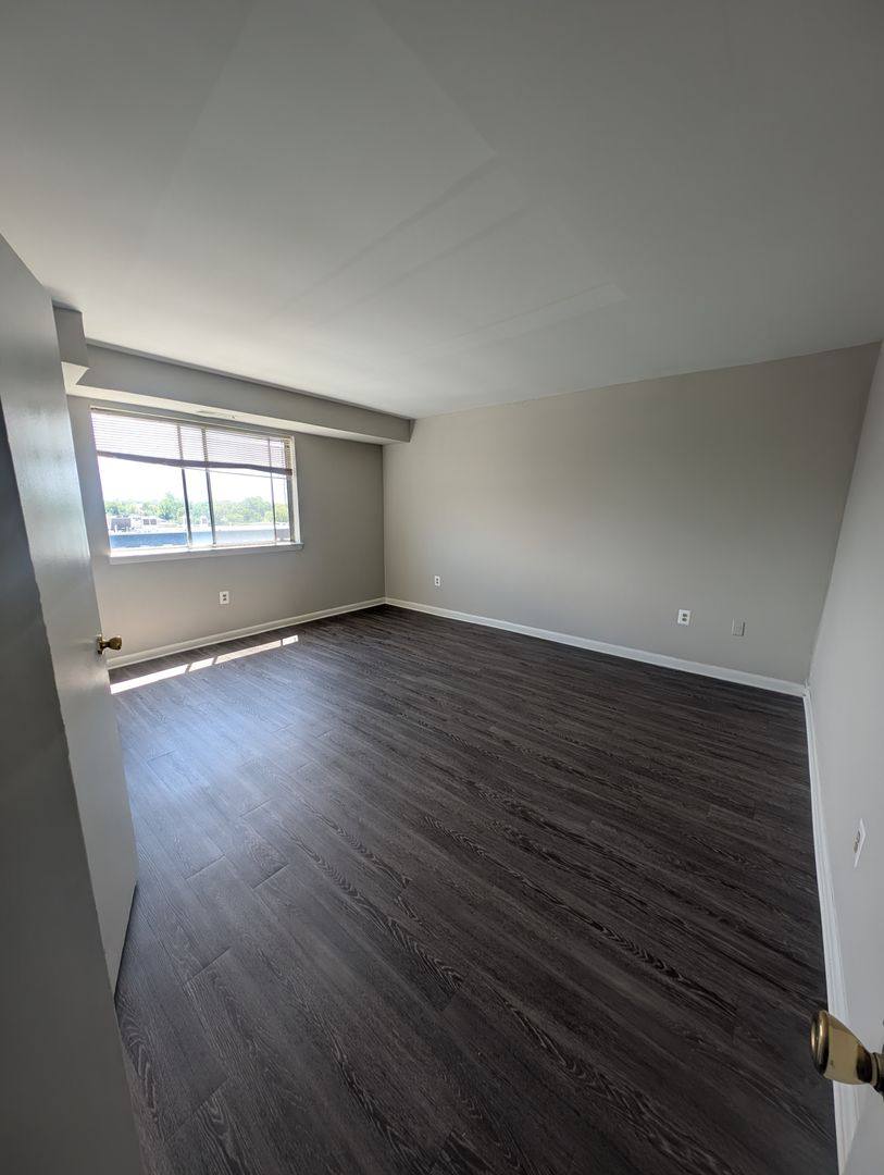 Apartment for rent at 4001 Clarks Lane, Baltimore, MD 21215