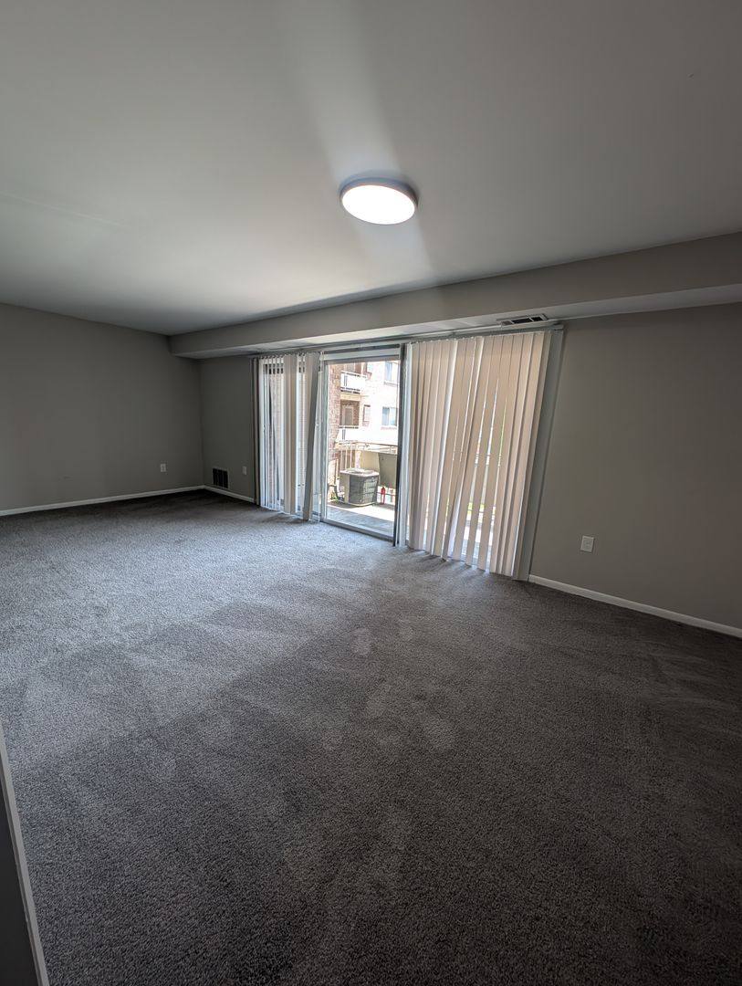 Apartment for rent at 4001 Clarks Lane, Baltimore, MD 21215