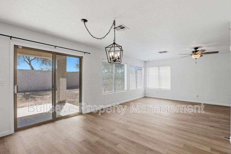 House for rent at 27513 N 63rd Dr, Phoenix, AZ 85083
