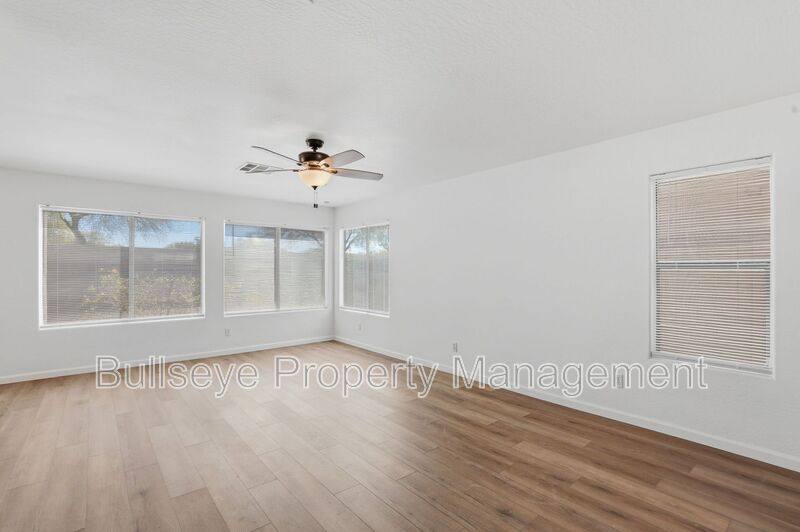 House for rent at 27513 N 63rd Dr, Phoenix, AZ 85083