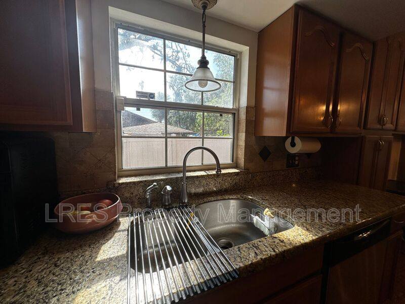 House for rent at 910 Sycamore Lane, Altamonte Springs, FL 32714